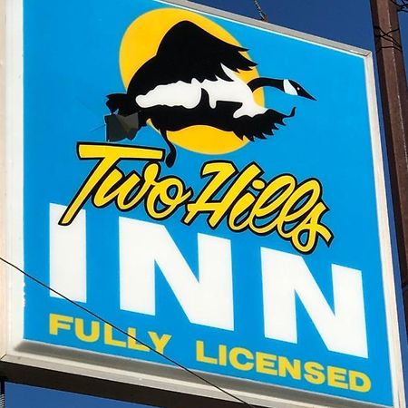 Two Hills Inn Екстер'єр фото